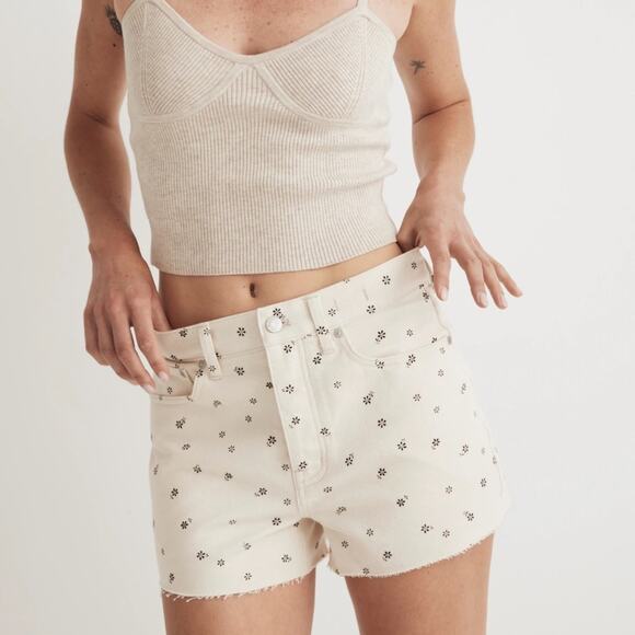 Madewell The Dadjean Denim Shorts  in Cream Daisy Drizzle Size 31 Gently Used - Picture 1 of 8